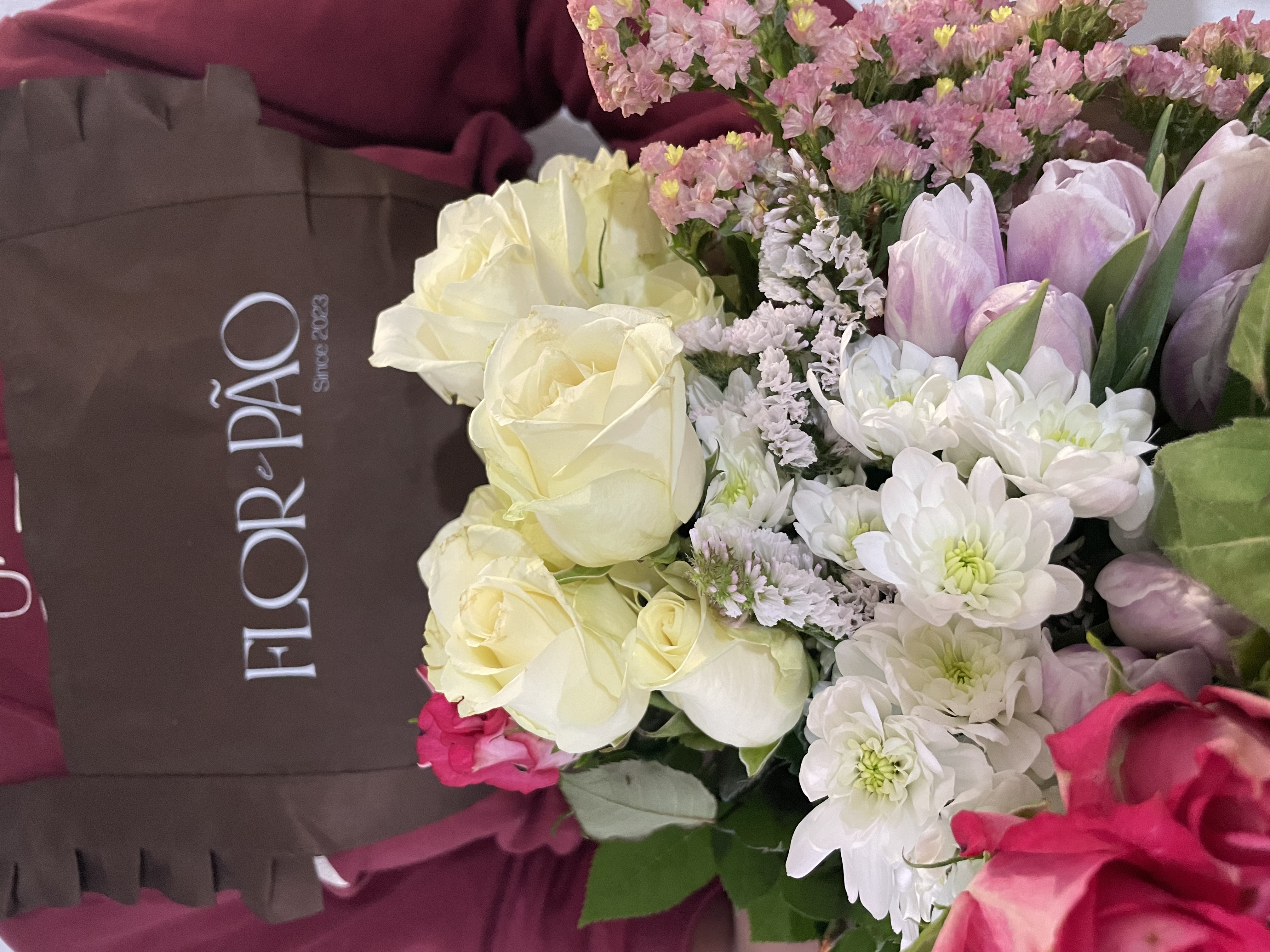 Buquê de Flores , criado à mão pela Flor & Pão